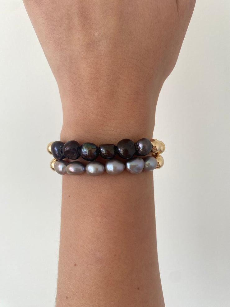 CINDER PEARL BRACELET